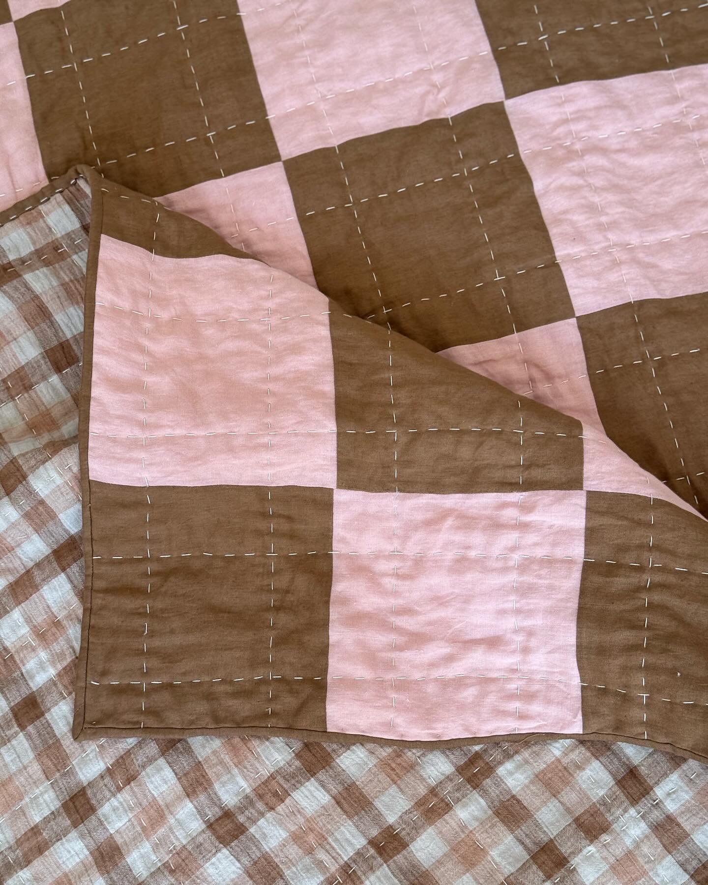 Checkered (Checkerboard) Quilt Pattern - beginner friendly and fast