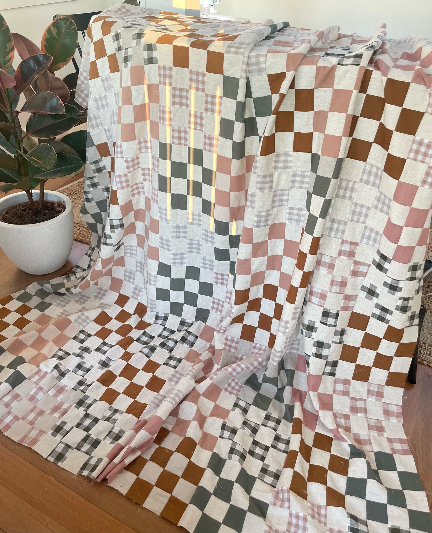 Squares Bed Quilt (~74" x 88" (187cm x 223cm)