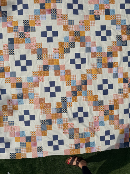 Scrappy Flowers Double Irish Chain square throw (75” x 75” / 190cm x 190cm)