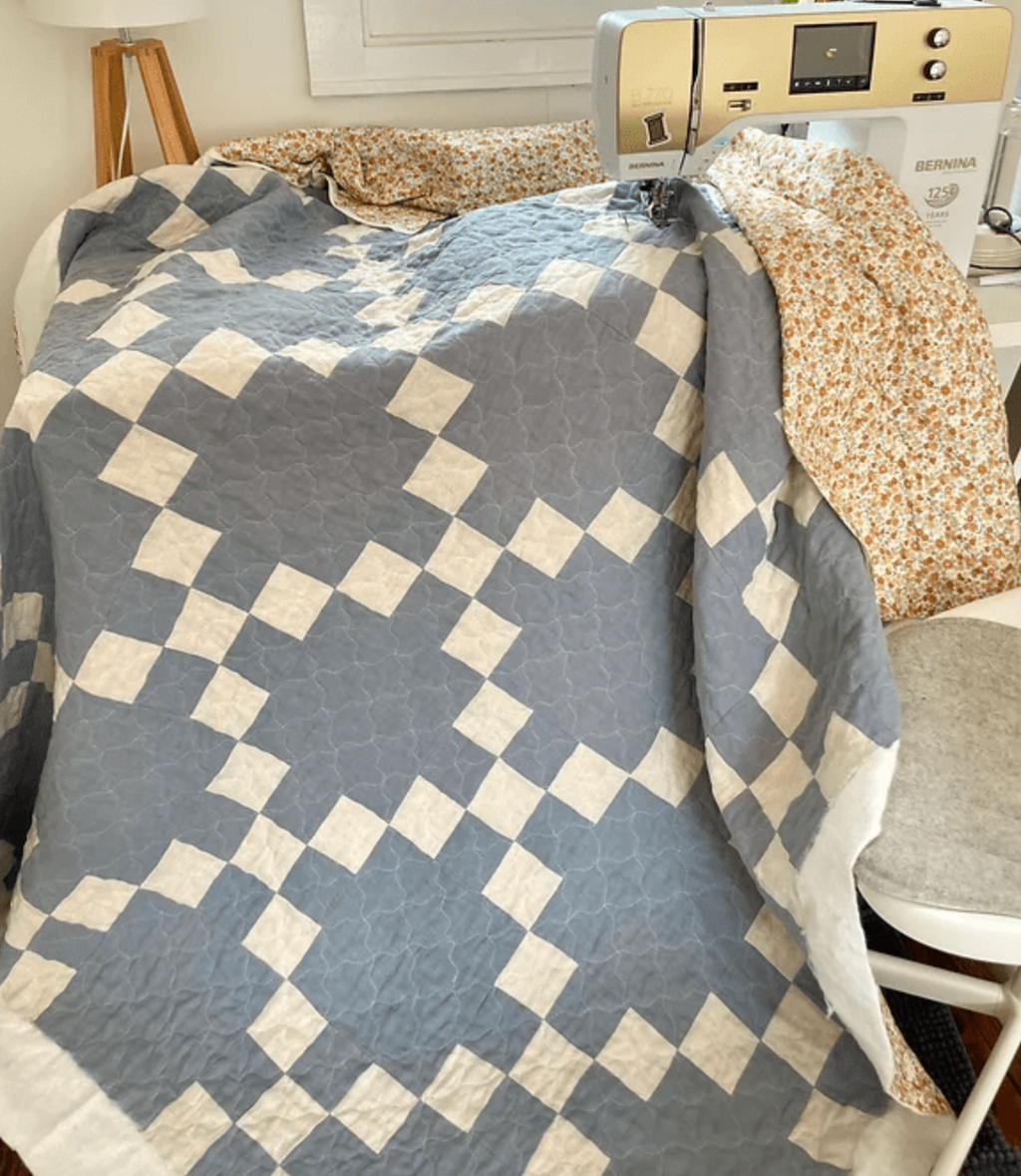 JMQ Single Irish Chain Quilt Pattern