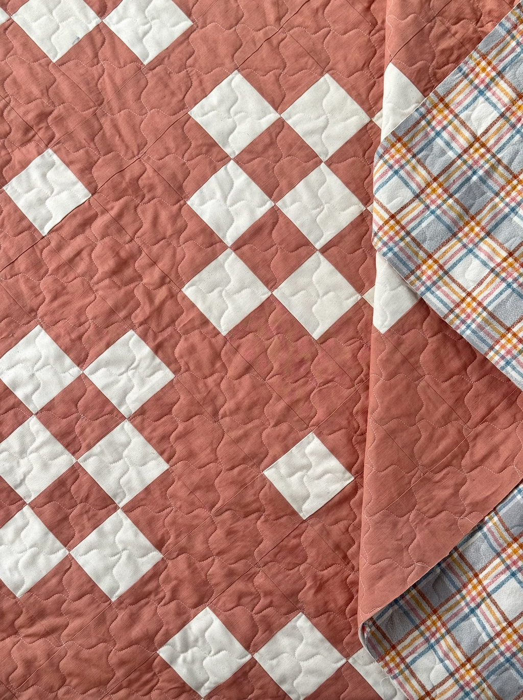 Diamond Dots Quilt Pattern